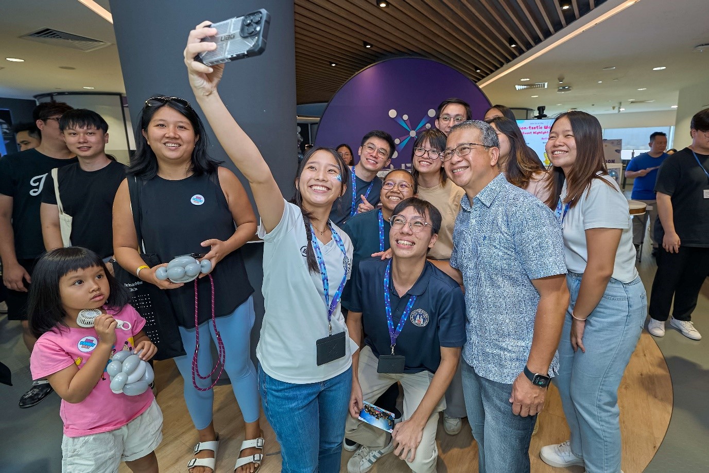 Mr Edwin Tong at the indoor open house at HTX Family Day 2025.